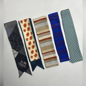 Coach Silk Grey & Black Signature $75 Twilly Plus 4 Vintage Silk Twillys